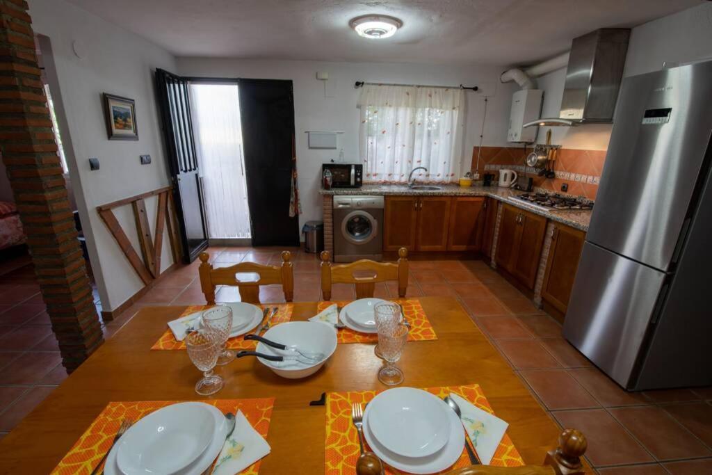 Casa Cuesta Del Alamo. Vistas Frente Puente Lata Villa Granada Dış mekan fotoğraf